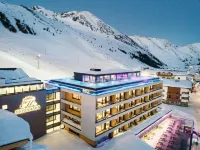 Mooshaus Winterresort Hotels in Silz