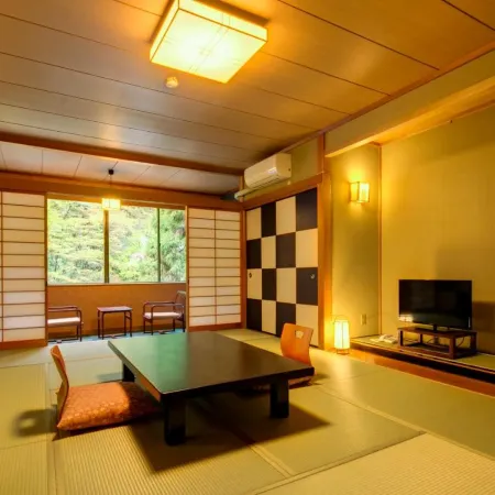 Yugawara-Onsen Komachikan