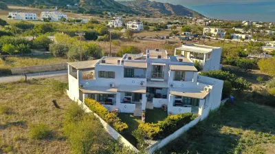 To Pithari Hotels near Molos beach
