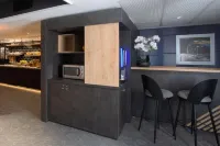 Ace Hôtel Lyon Vénissieux Parc des Expositions - Aamiainen
