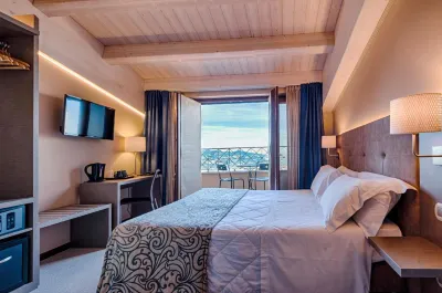 La Grotta Hotel Hotels near Convent of San Marino
