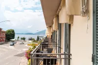 Hotel del Conte Hotel di Laveno-Mombello