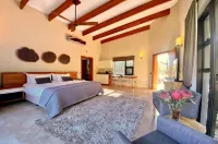 umVangati House Hotels in Kampersrus AH