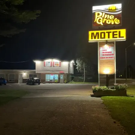 Pine Grove Motel