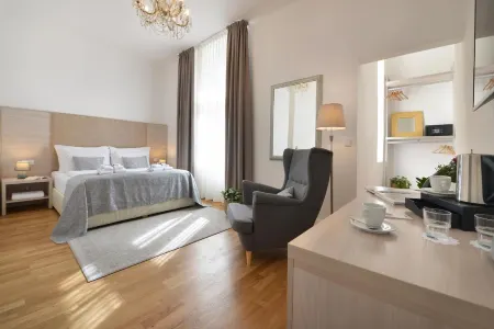 布拉格古城住宅酒店