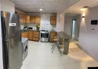 AlBarsha 1 Hostel by PHM