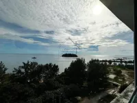 PD D'Wharf Duplex 3BR - Full Seaview (Up To 12 Pax)