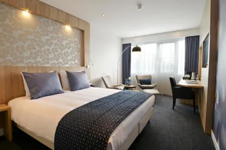 Hotel de Zoete Inval Haarlemmerliede Отели в г. Zwanenburg