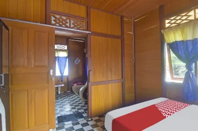 OYO 91246 Pulisan Ekowisata Homestay Near Wisata Pantai Desa Pulisan (Pulisan Beach Tour) Hotel dekat Pantai Lilang