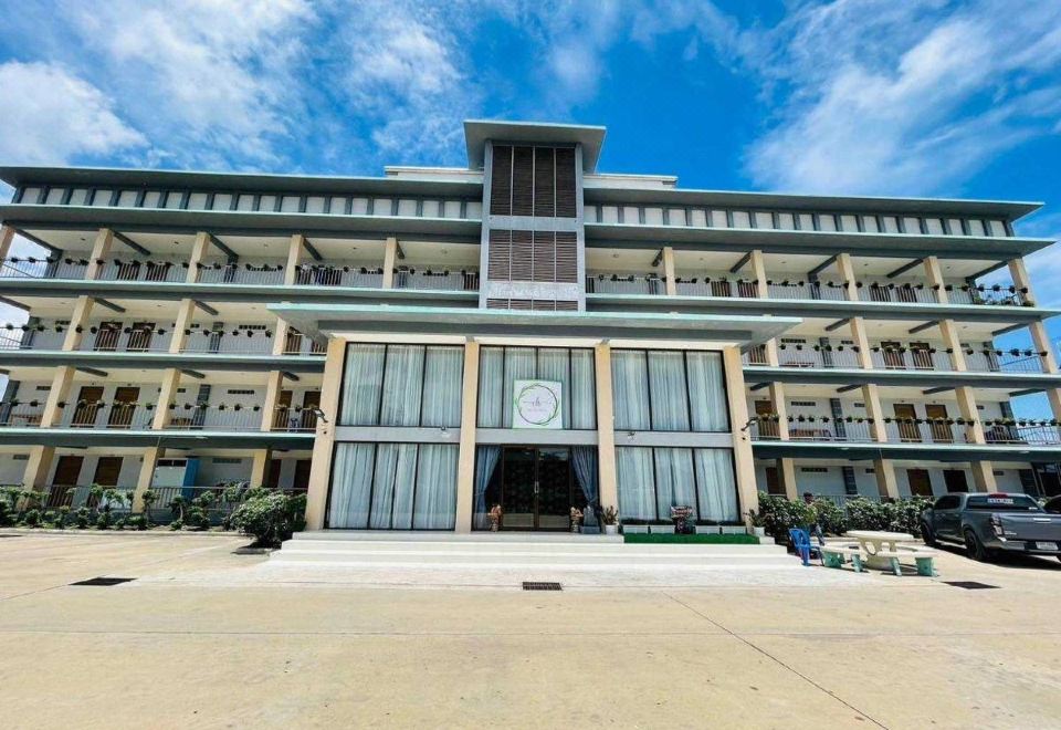 The Chev Hotel의 현대적인 객실 인테리어