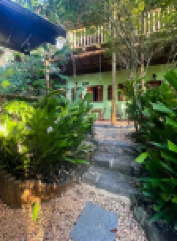 Pousada Albatroz Hotels near Lopes Mendes Beach