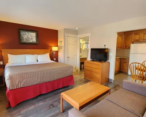 Sahara Courtyard Inn & Suites Osoyoos Hotels in Osoyoos