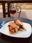 Whitebridge Hotel - พร้อมอาหารเช้า