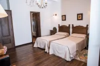 Hotel Monumento Pazo do Castro Hotels in Valdegodos
