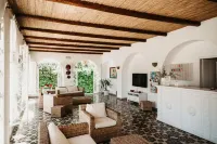 Hotel Rojas