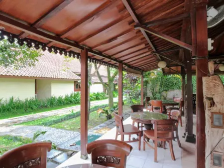 Alam Jogja Resort Mitra RedDoorz Отели в г. Ngemplak