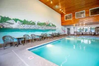 Westwood Shores Waterfront Resort - Beach