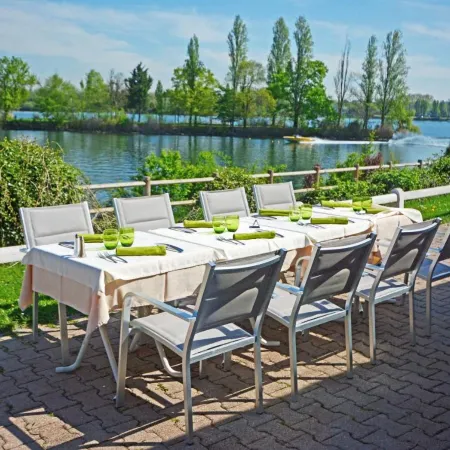 Logis - Hôtel & Restaurant des Lacs Paris Sud