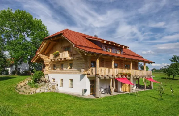 霍爾扎斯盧格霍夫公寓