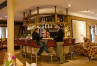 Hotel Kreuzer Hotels in Wedel