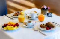 Tuscany Inn - breakfast