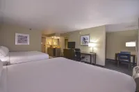 Holiday Inn Express & Suites FAYETTEVILLE-UNIV OF AR AREA by IHG - Parkering