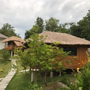 Cuestas Beach Resort and Restaurant