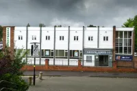 Greenland's Inn Hotels near New Look
