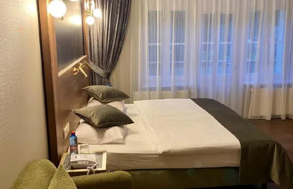 金色小屋膳食公寓餐廳酒店