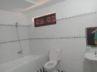 CocoPalm Villa Near Beach - Coco Room فنادق في دآت دؤ ضلع