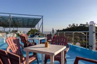 Edma Apartahotel