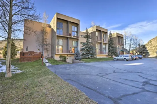 Copper Mountain Condo Near Ski Lift and Golf Course!