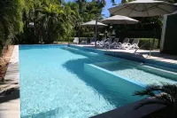 Cocos Beach Bungalows - Pool