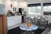 American Host Inn Hotels in Golden Township