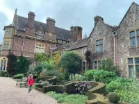 Six on Castle Hotels in Bampton