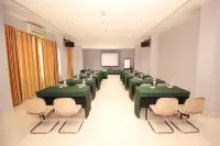Hotel Astoria Lampung