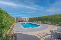 Sahlhasheesh villa with heated pool and Jacuzzi - Villas