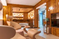 YachtHotel Helvetia Spa- Und Wellnessdomizil - سبا