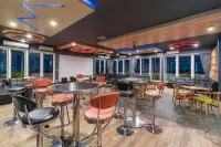 Ascent Hotel & Cafe Malang