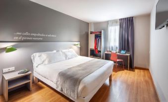 Ibis Styles Pamplona Noain