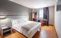 Ibis Styles Pamplona Noain فنادق في Noain