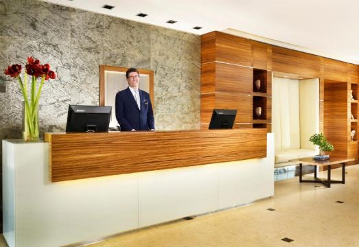 만토바 호텔 객실 전경