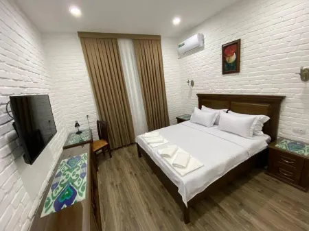 Khan Orda Hotel Отели рядом с достопримечательностью «ИСПОЛНИТЕЛЬНЫЙ КОМИТЕТ РЕГИОНАЛЬНОЙ АНТИТЕРРОРИСТИЧЕСКОЙ СТРУКТУРЫ ШАНХАЙСКОЙ ОРГАНИЗАЦИИ СОТРУДНИЧЕСТВА»