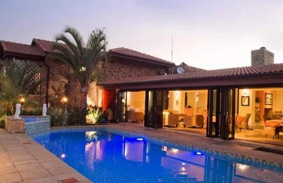 施耐德精品酒店/旅館