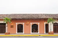El Almirante Các khách sạn ở Granada