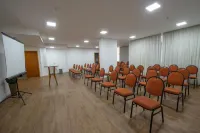 Mondrian Suite Hotel Hotels in Sao Jose dos Campos