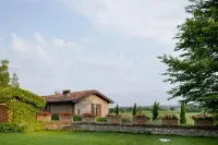 Borgo Santa Giulia Hotel in zona Ca' del Bosco