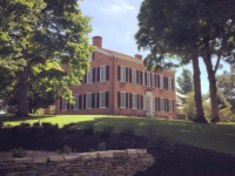 Bourbon Manor Bed & Breakfast Inn Hotels in Bardstown