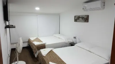 Beach Paradise Apartments Hotel a 