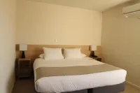 Hotel Umawue - Bãi đậu xe